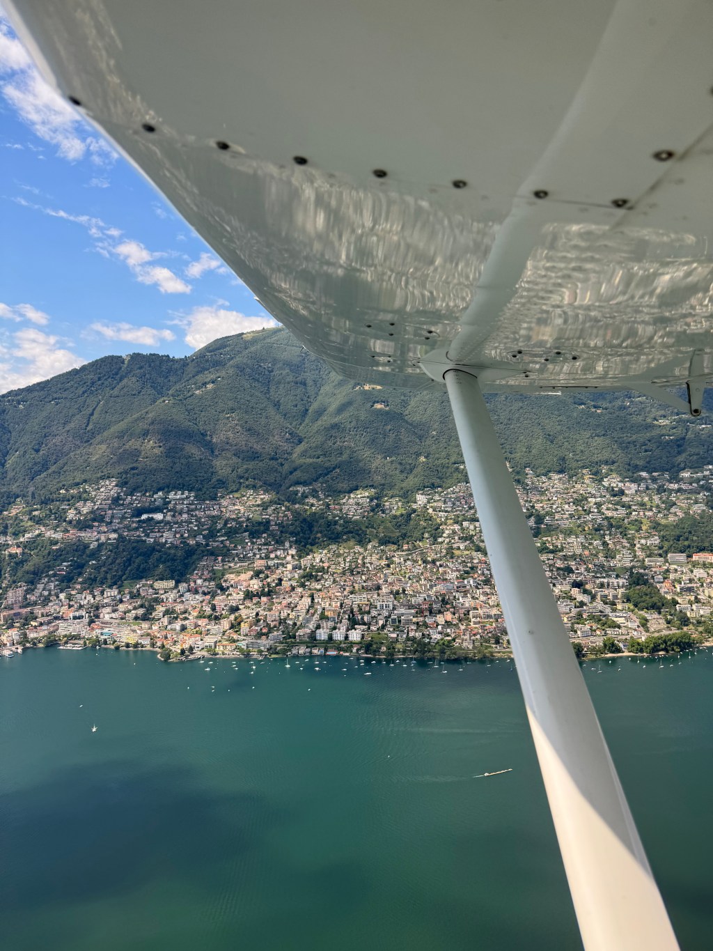 Solo Navigation Flight – Lago&nbsp;Maggiore